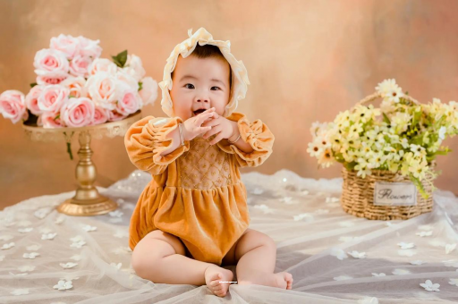 广东六个月宝宝的发育标准 广东六个月宝宝的发育标准